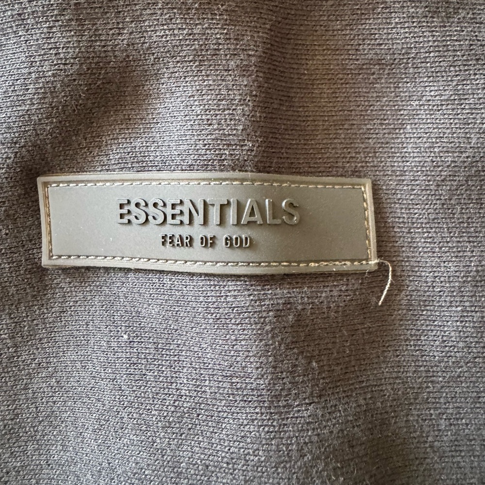 Essentials FOG hoodie, NWT - Picture 4 of 6